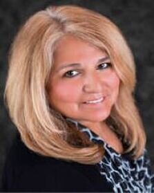 Thelma Castillo moderated the Hispanic American Heritage Celebration and is the CEO/President of the Blue Water Area Chamber of Commerce.