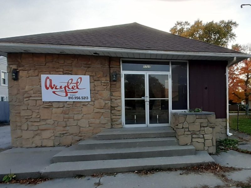 The recording studio Arytel Music Group opened its doors in September 2020