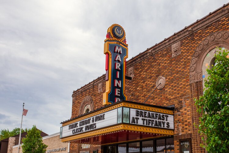 Many people spend the evening in Marine City catching dinner and a show at one of the theaters.