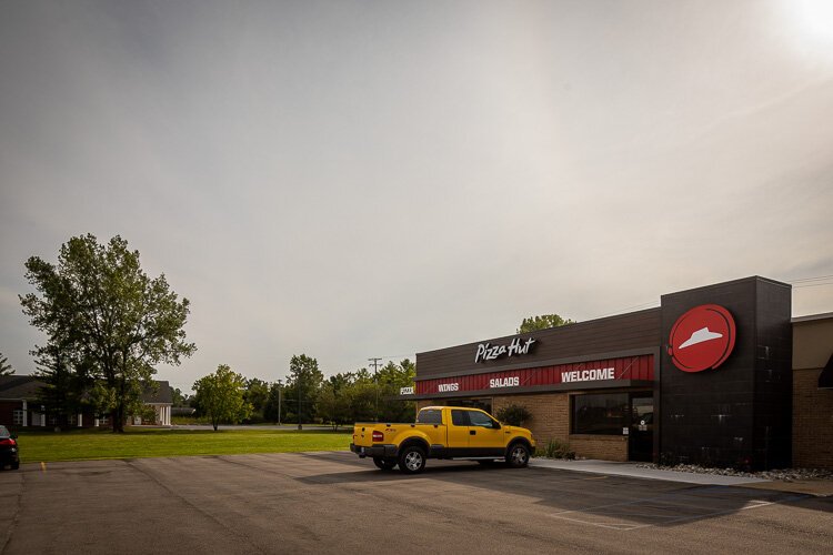 Looking for a new pizza option, Pizza Hut moved back in to Marysville.