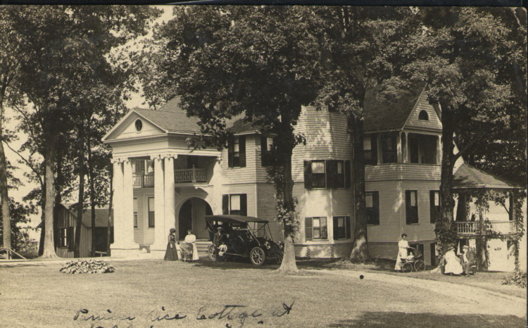 A look at the original Rice Cottage in the early 1900s.