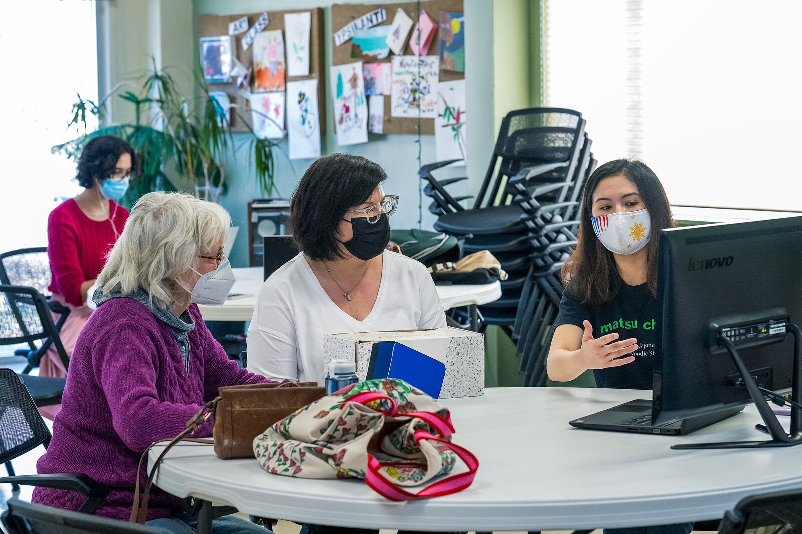 An intergenerational Spanish class at the Ypsilanti Senior Center.