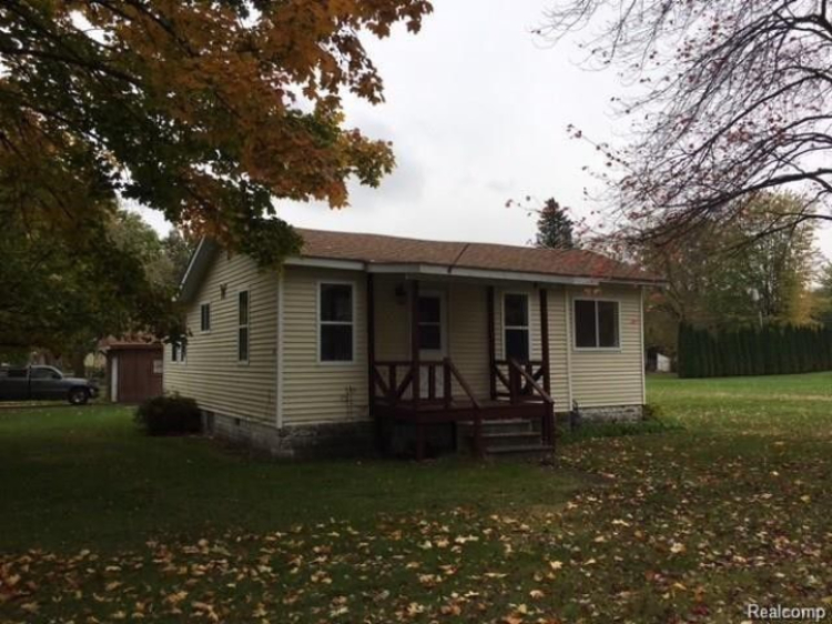 This Marysville home is waiting for a new family.